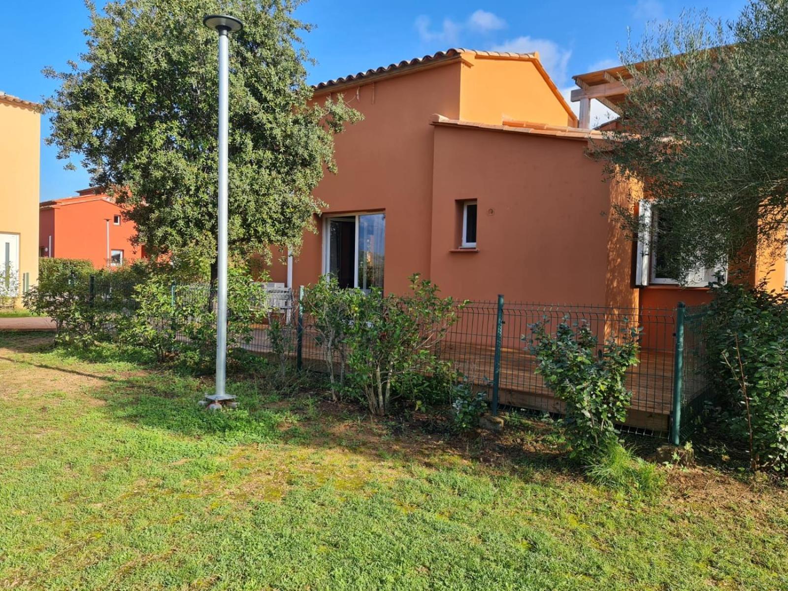 Residence Hoteliere Les Hameaux De Saint Cyprien Appartement 2 Chambres Lecci Εξωτερικό φωτογραφία